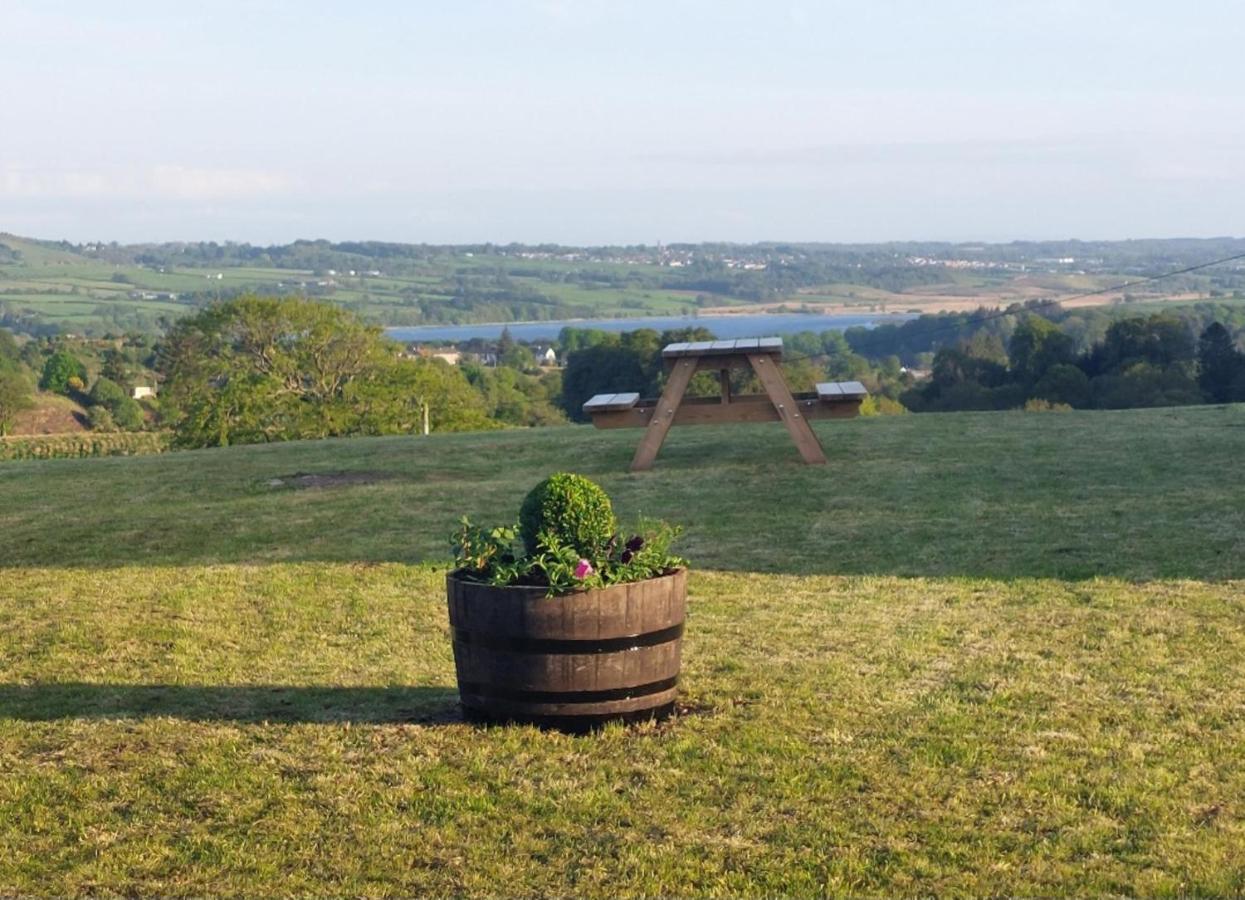 Luxury Family Beechwood Lodge With Hot Tub Lochwinnoch 외부 사진